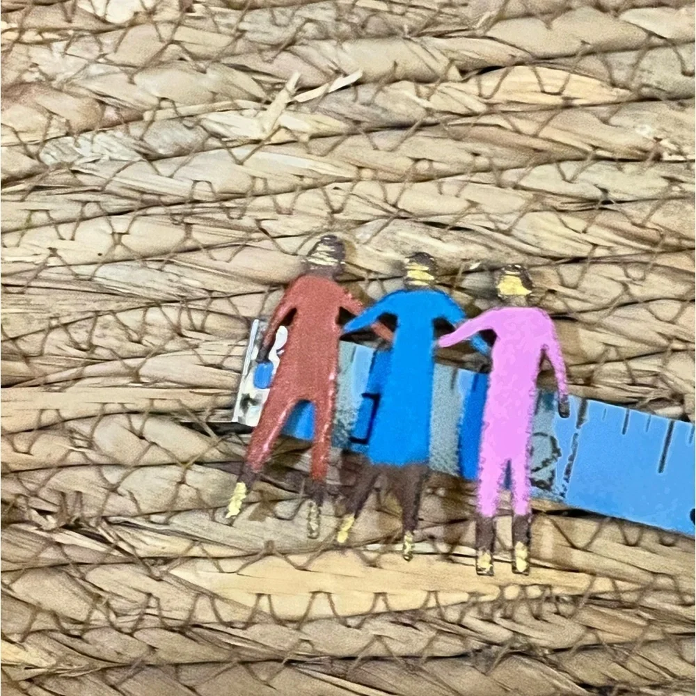 Colorful Trio Figurine Brooch